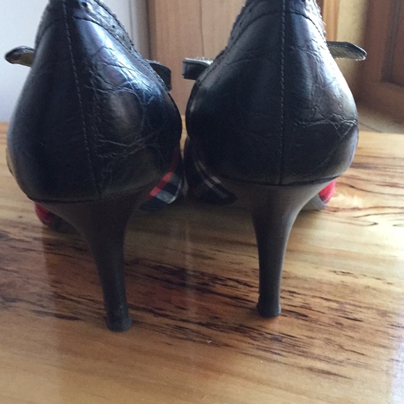 Naughty Monkey Heels size 8 - Picture 4 of 5